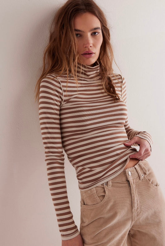 Good Good Stripe Turtleneck