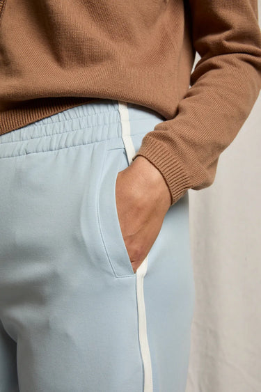 Mikos Travel Wide Leg Pant With Pockets