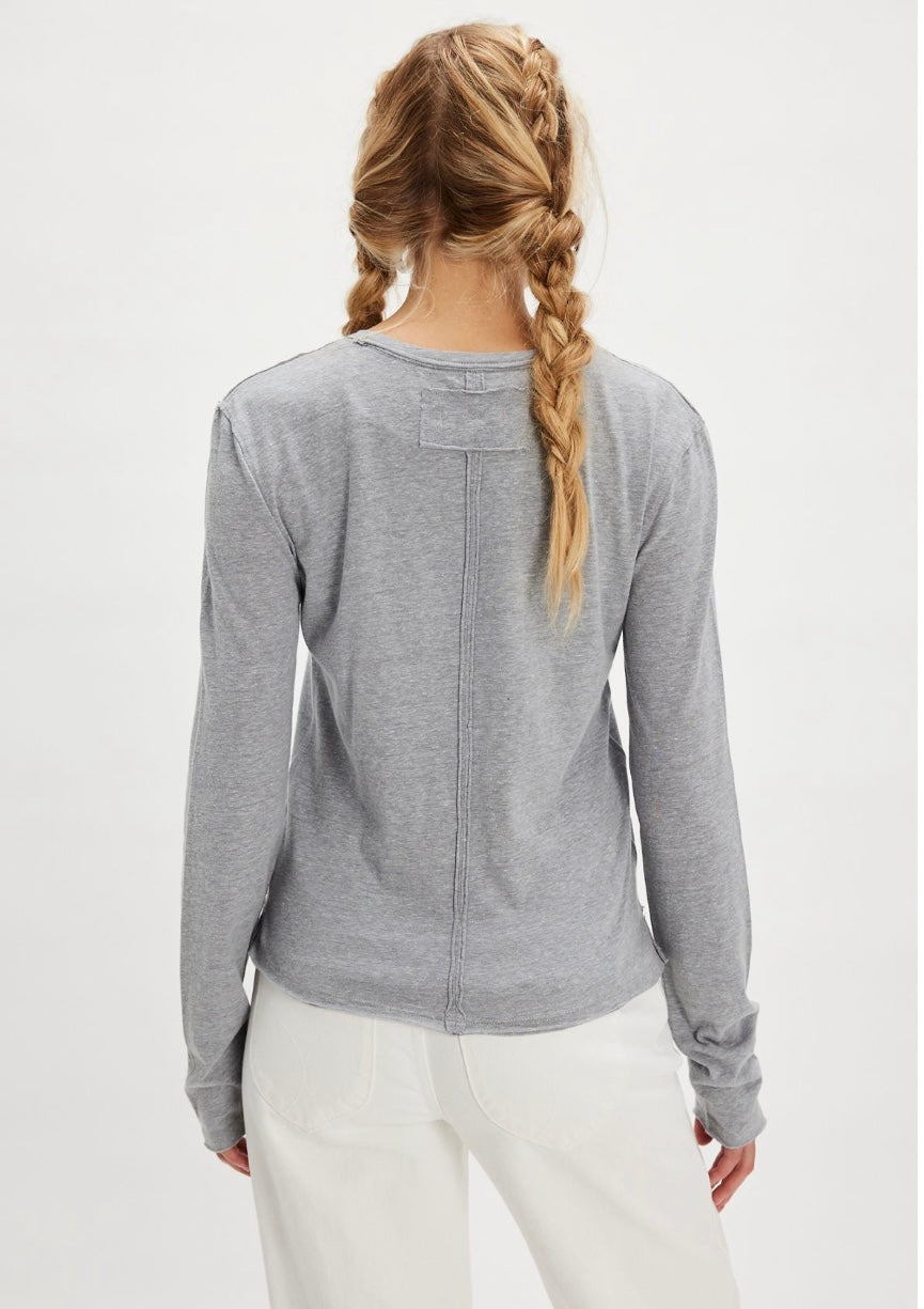 Nova Tee Long-Sleeve