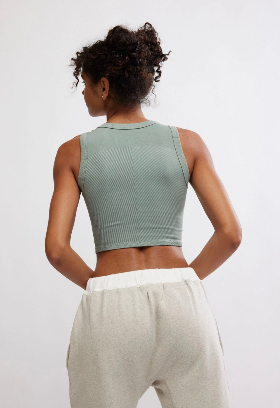 Free Throw Muscle Tank