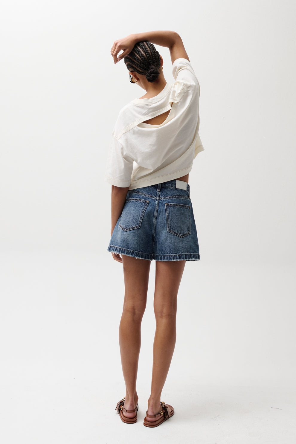 Saige High Rise Short-Wishbone
