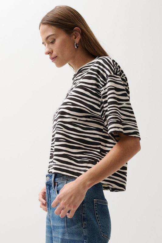 Mae Cropped Zebra Tee