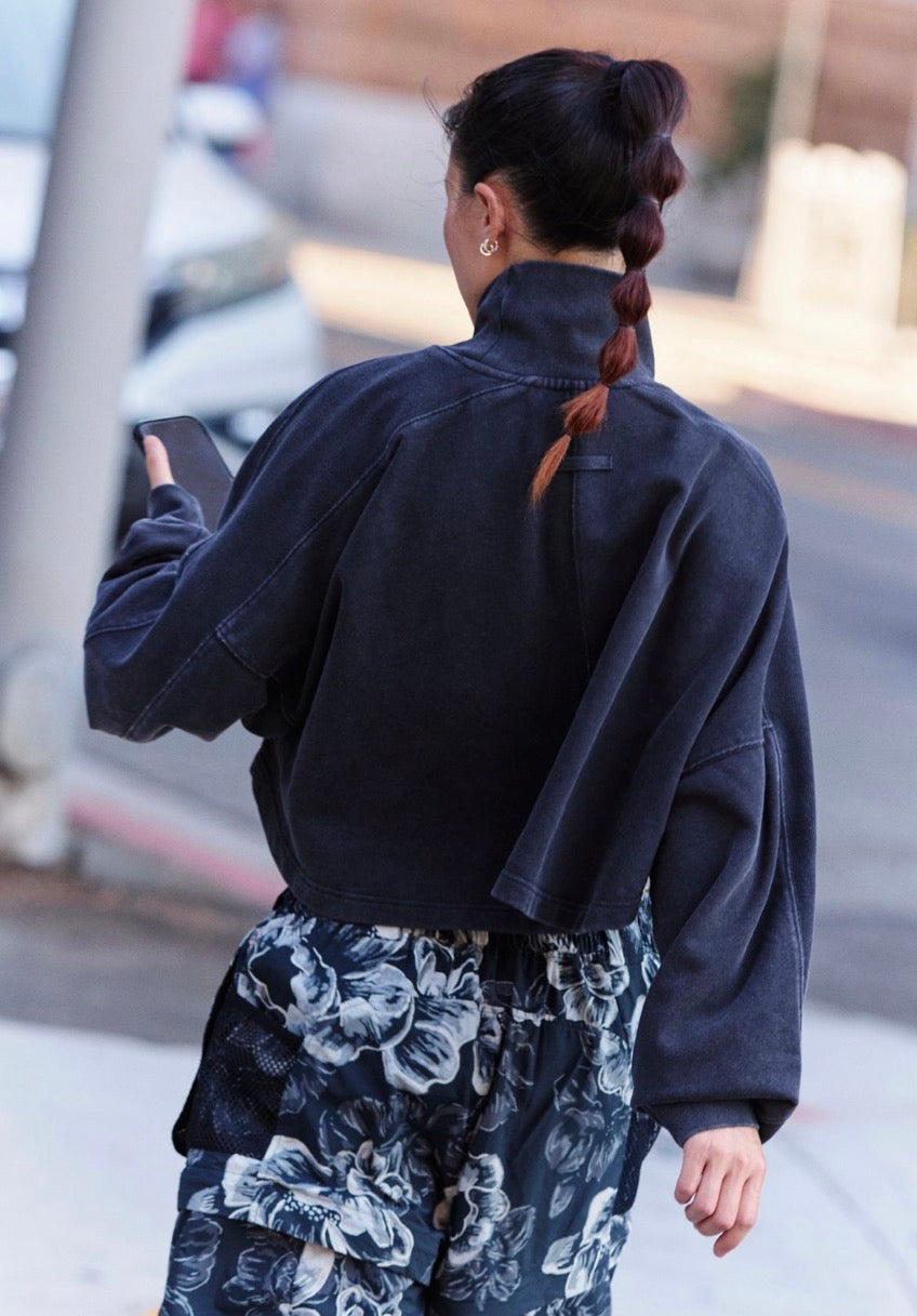 Pick Up Game Pullover