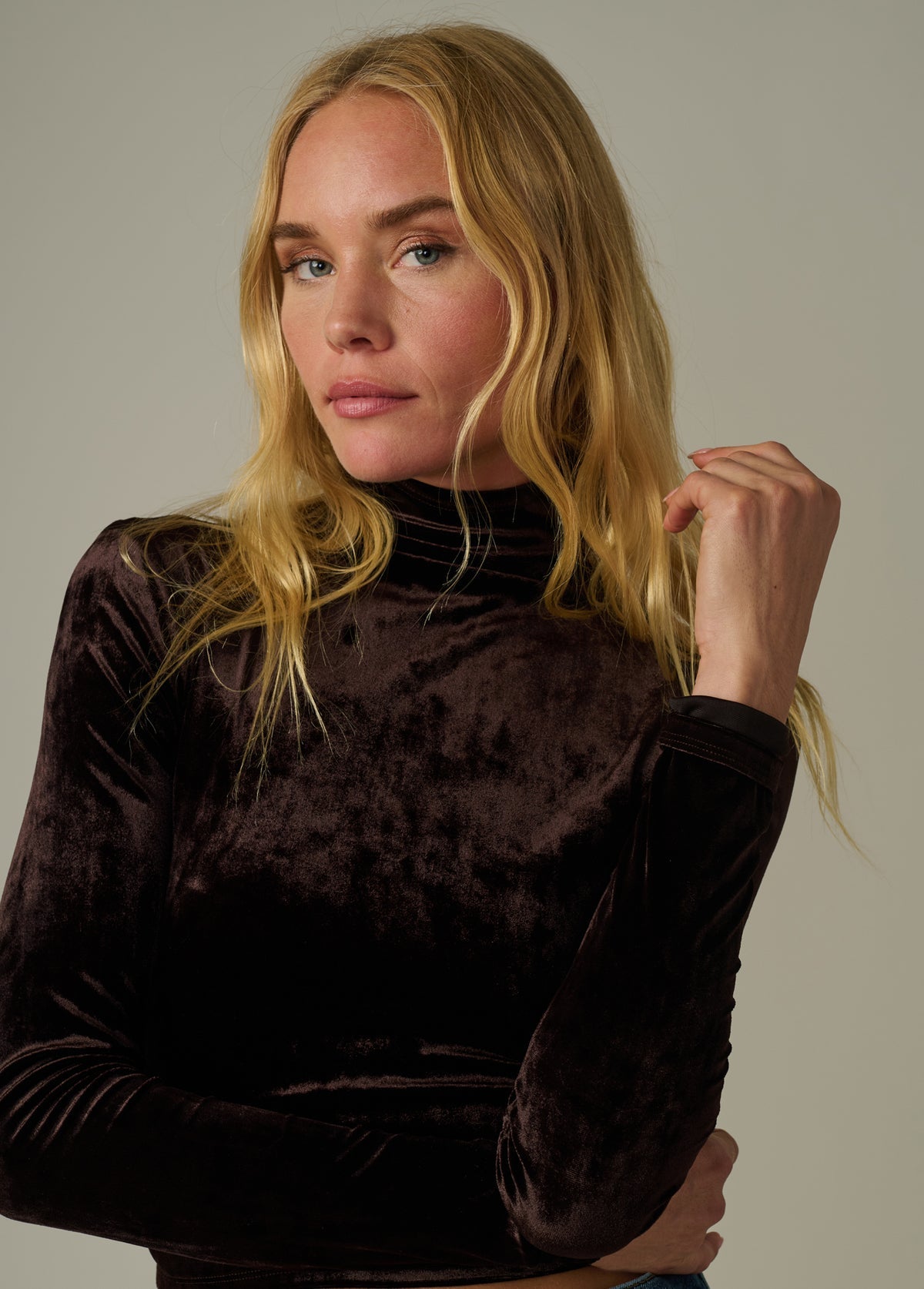 Tony Long Sleeve Velvet Top