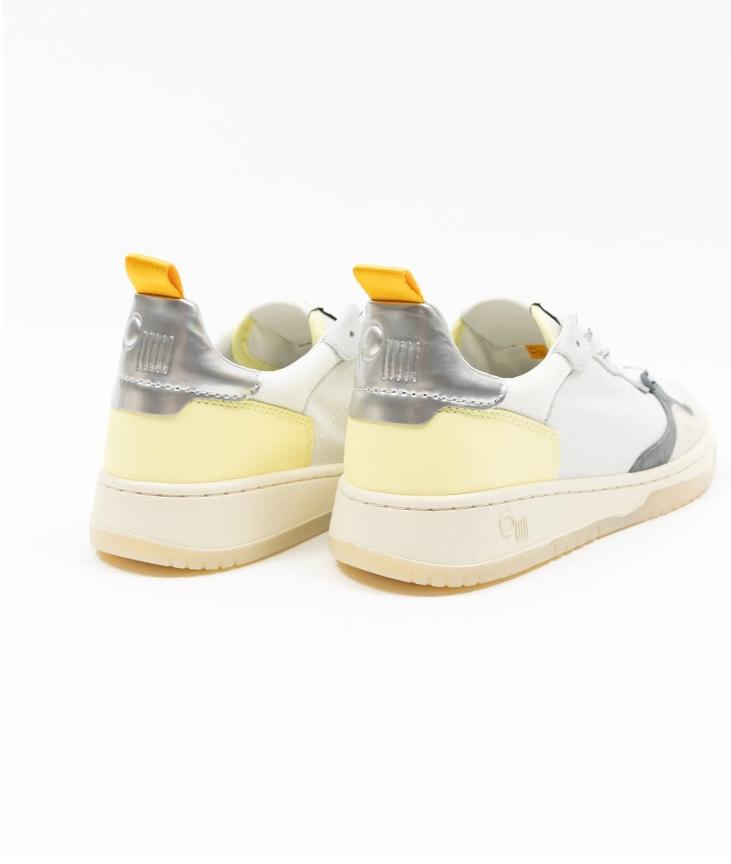 Phoenix Sneaker-Moonbeam