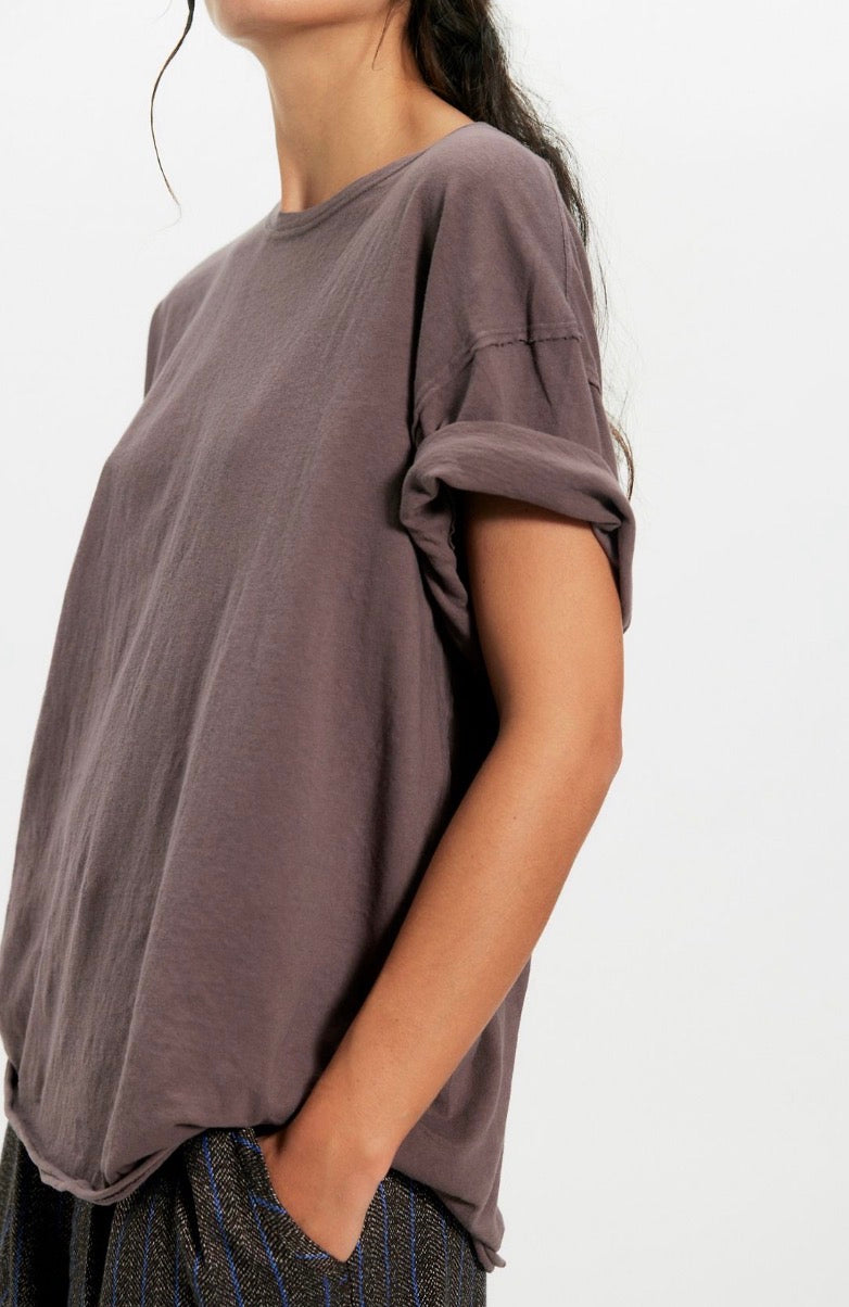 Nina Tee