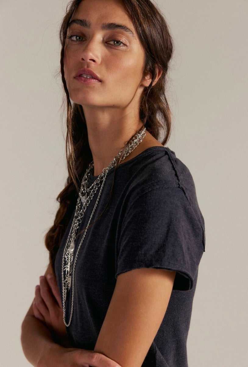 Nova Tee Black