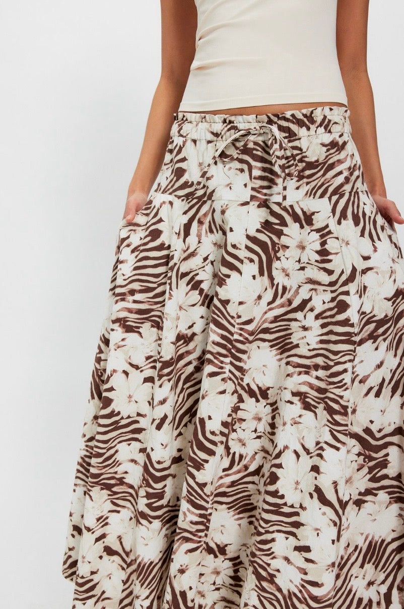 Zephyr Bustle Convertible Skirt