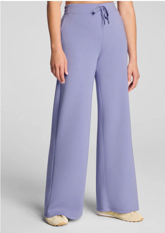 SPANX AirEssentials Wide Leg Pant