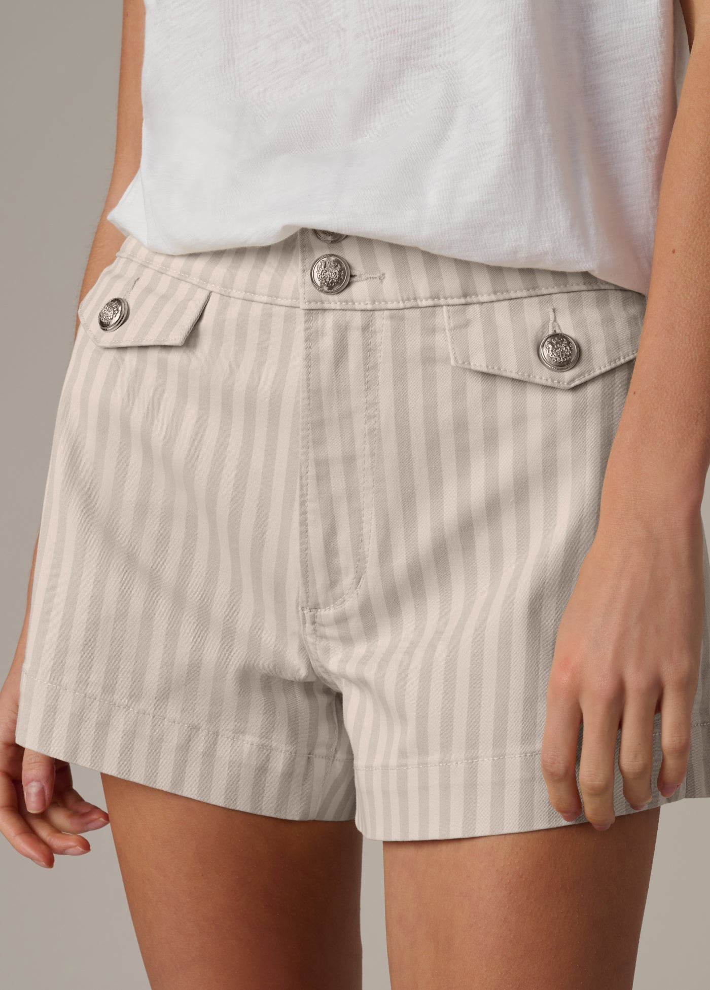 The Ellia Short by Joes