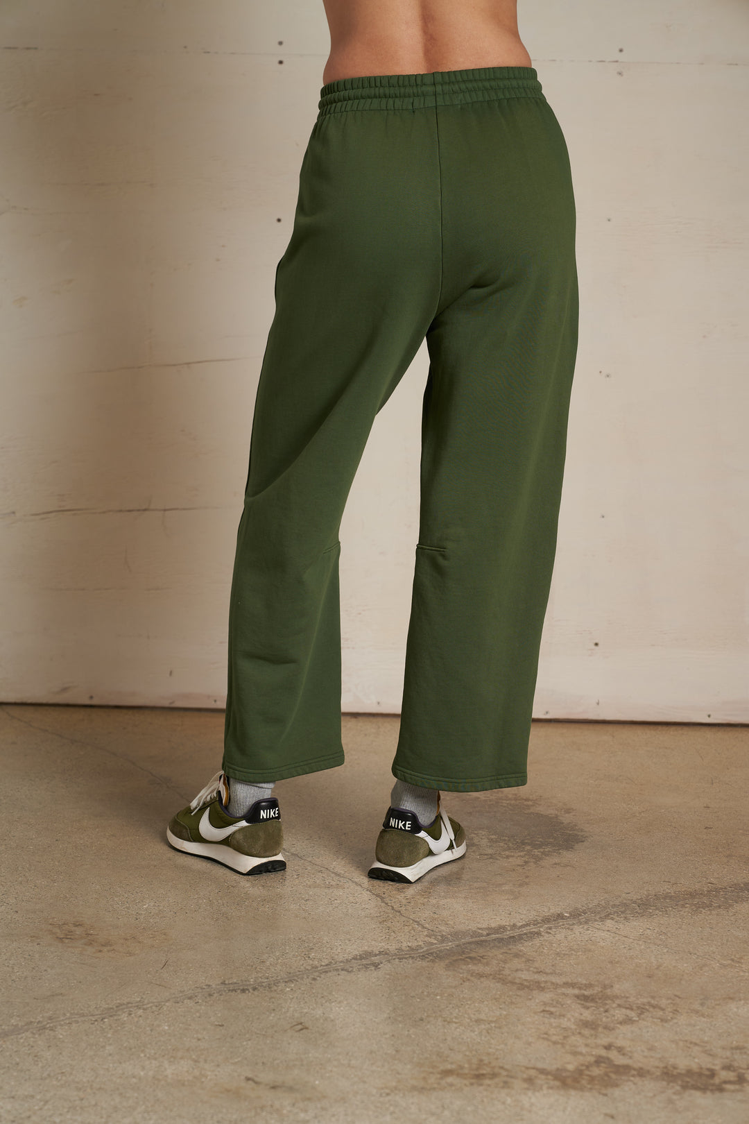 Fallon Fern Barrel Sweatpant