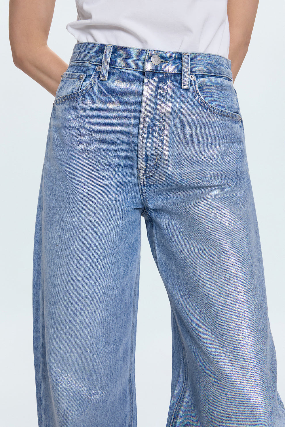 Wes High Rise Barrel Jean in Spellbound