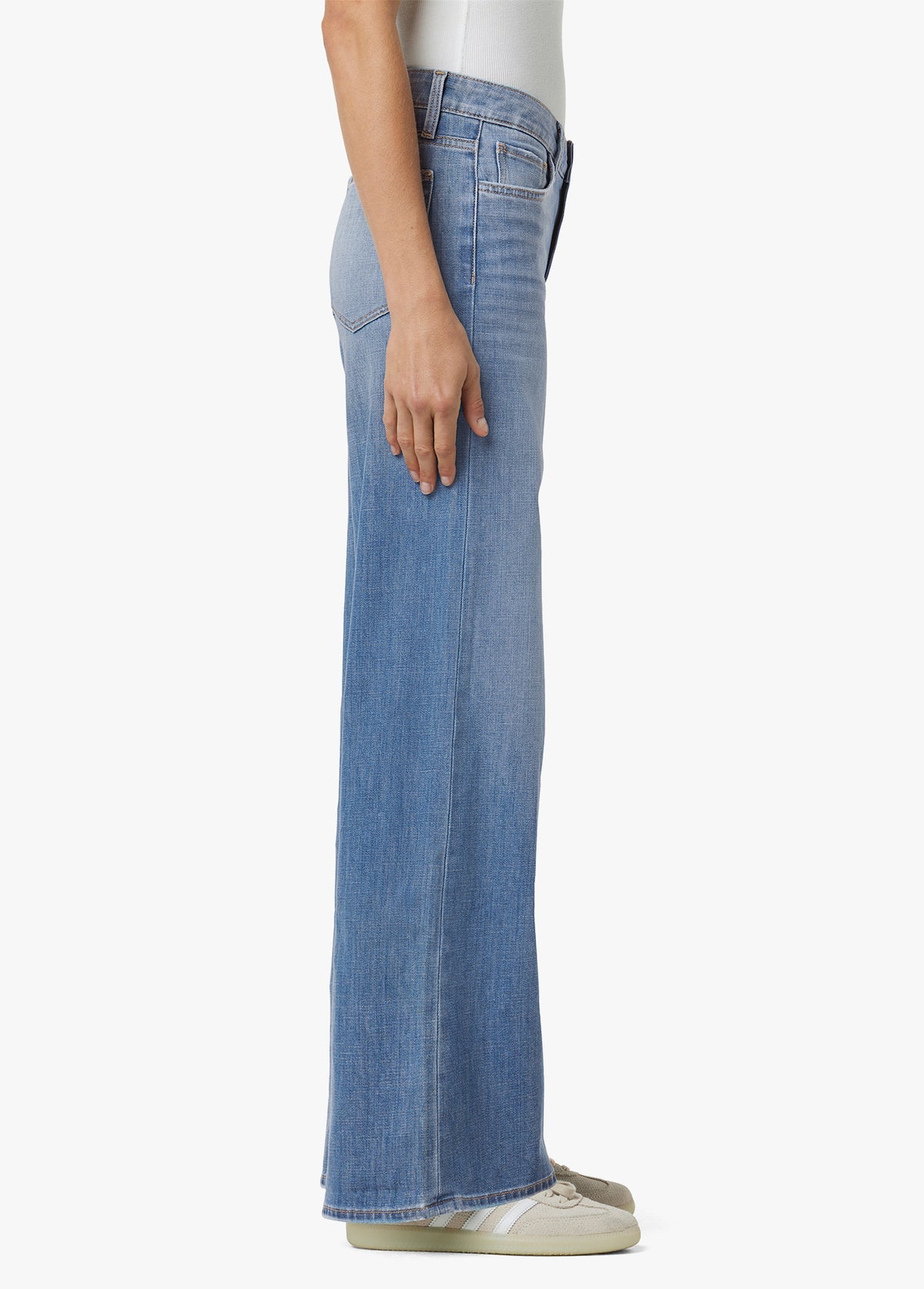 Joes Lou Lou Low-Rise Wide Leg Denim