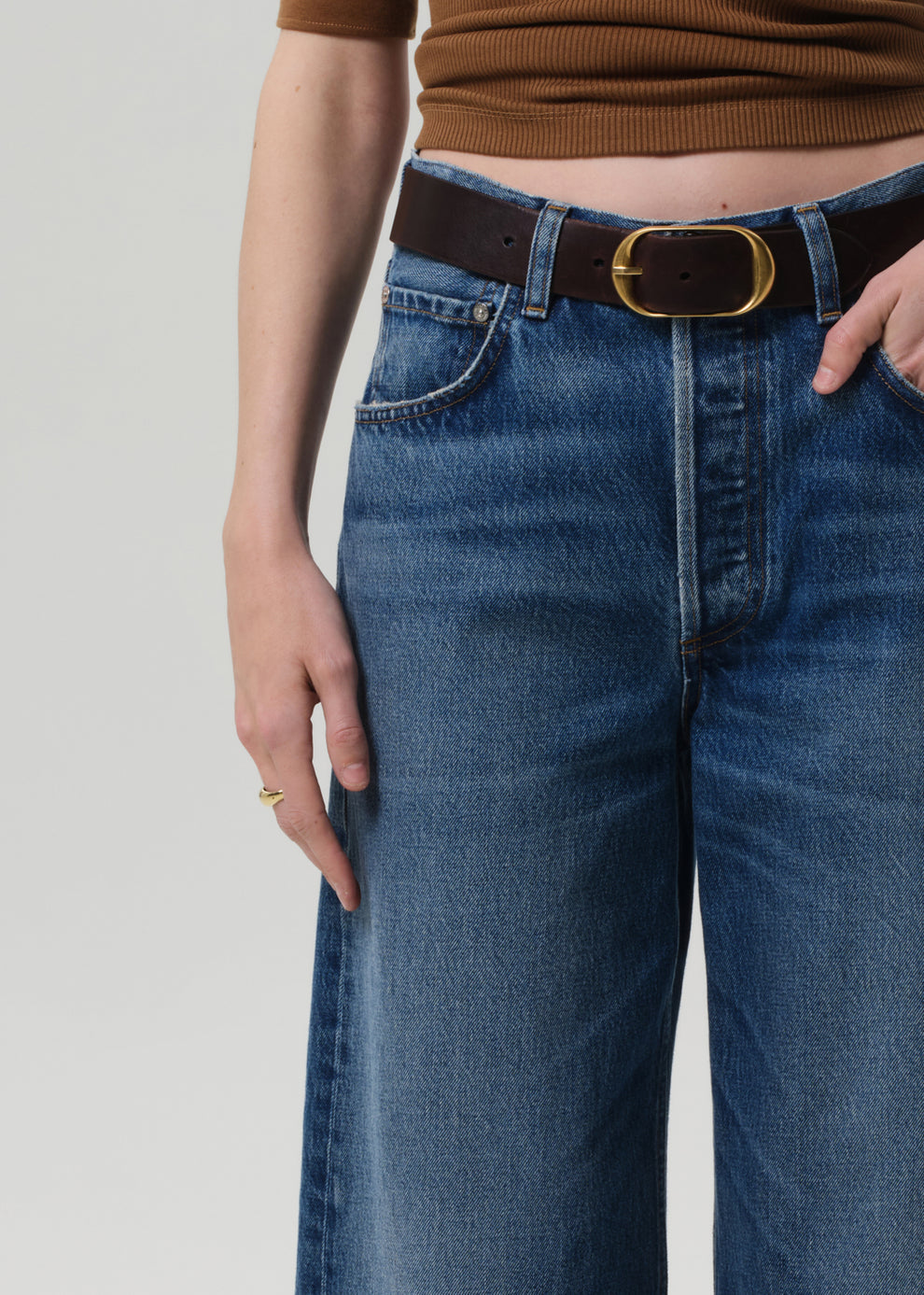 Ayla Raw Hem Crop