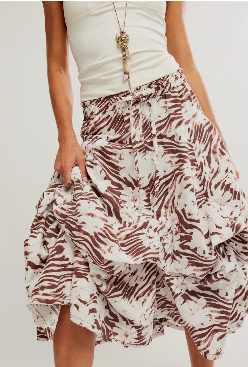 Zephyr Bustle Convertible Skirt