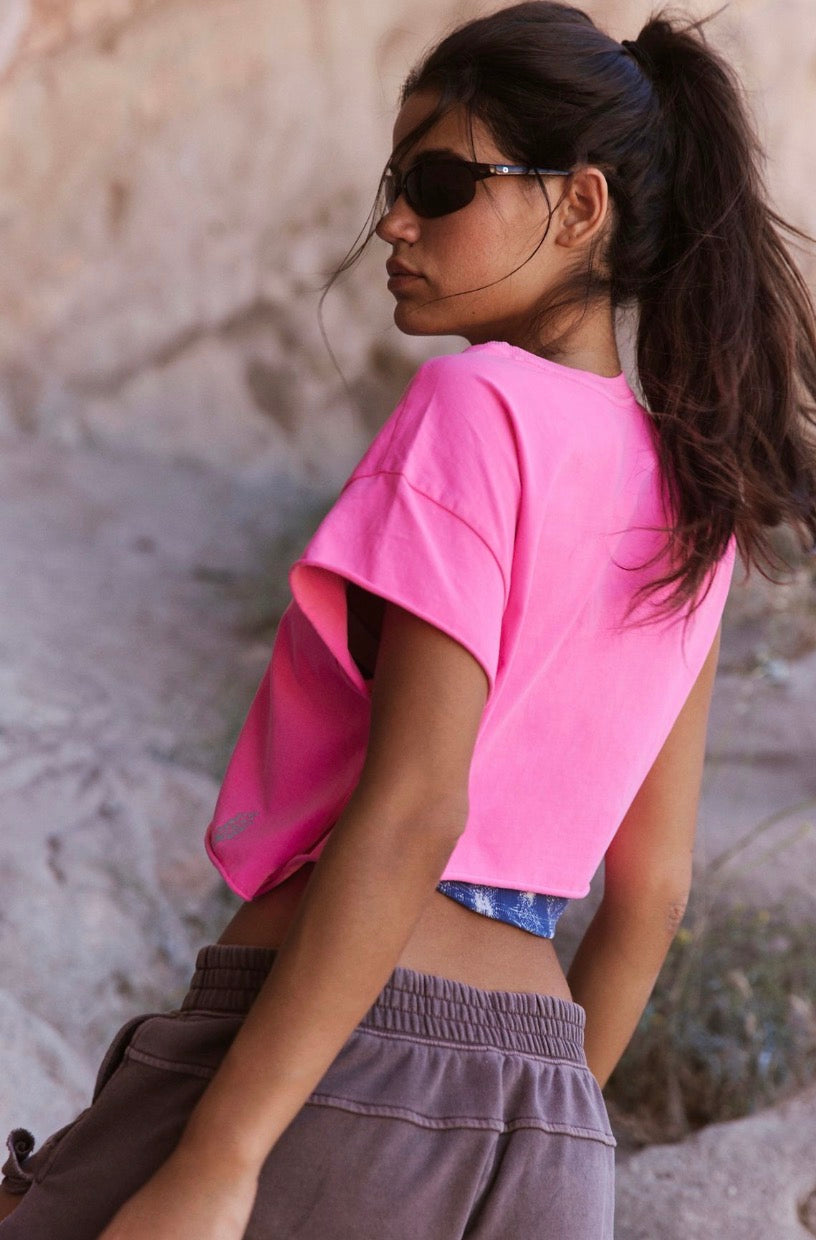 Hot Shot Cropped Tee