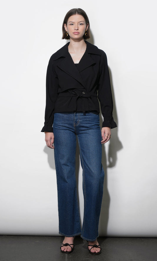 Jenas Tie Waist Short Trench