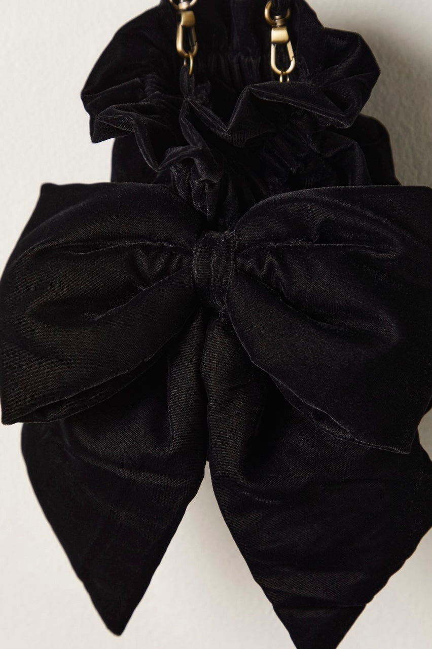 Belle Velvet Bow Bag