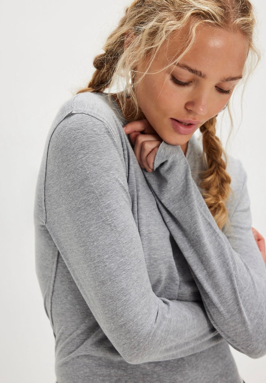 Nova Tee Long-Sleeve