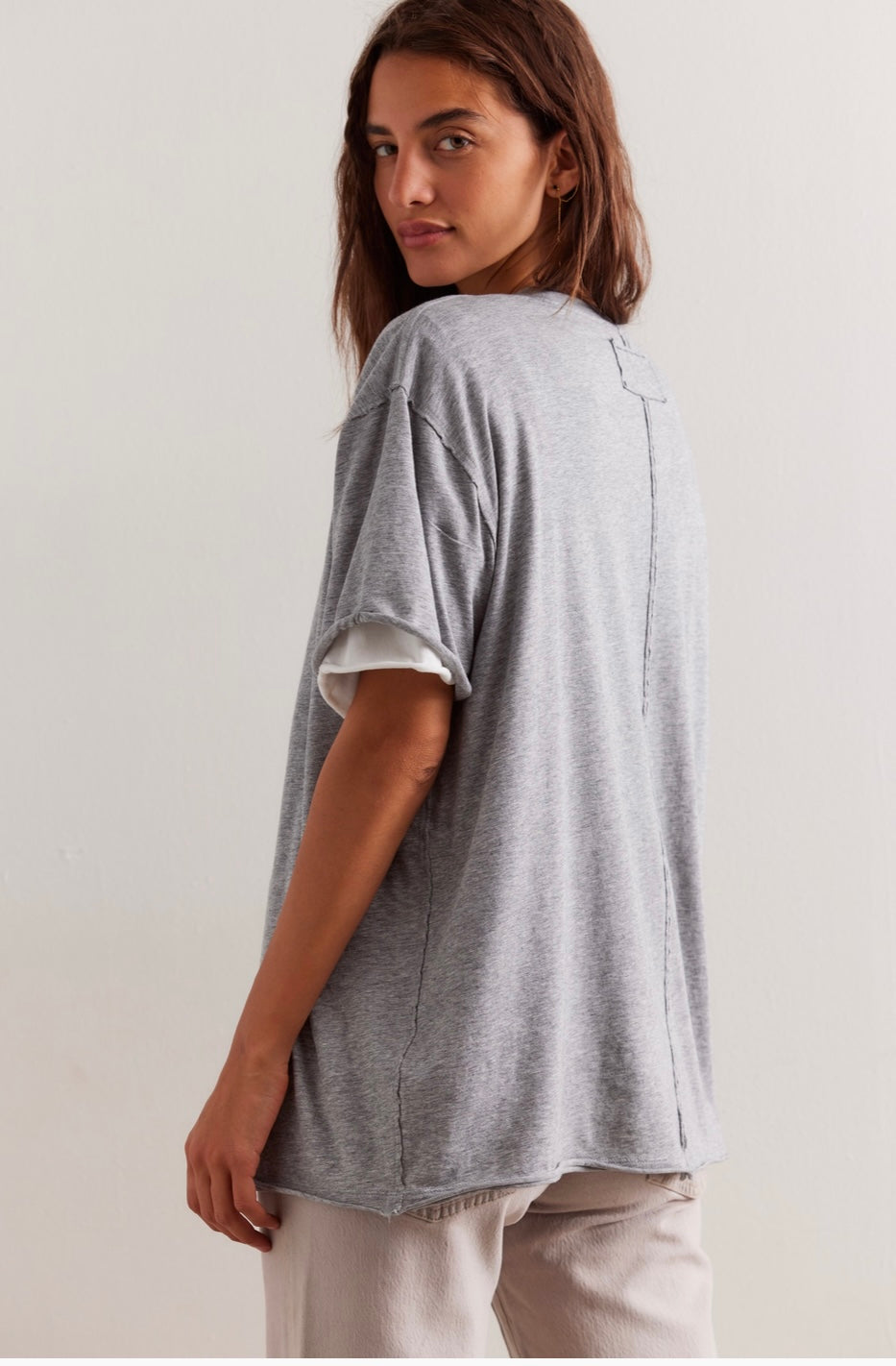 Nina Tee