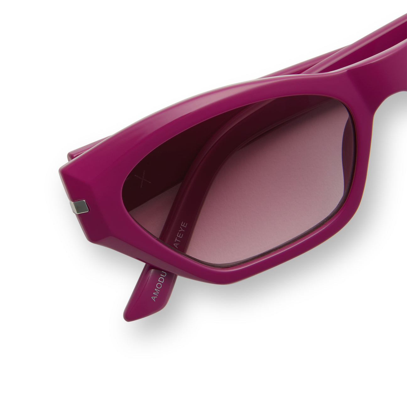 Sawtelle Glossy Berry Garnet Gradient Sunglasses