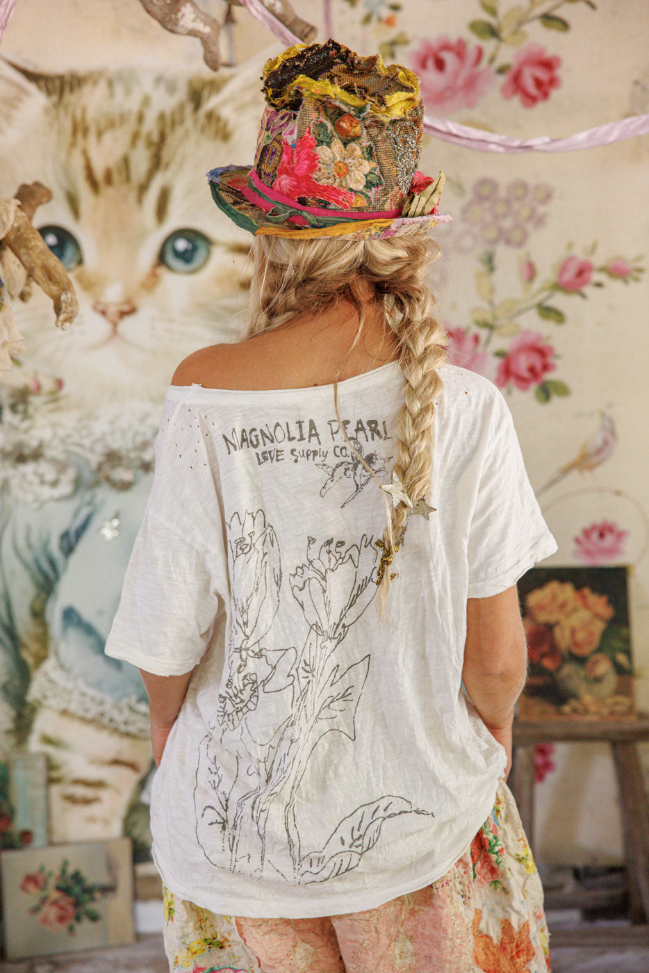 Magnolia Pearl Stay Bewildered Tee