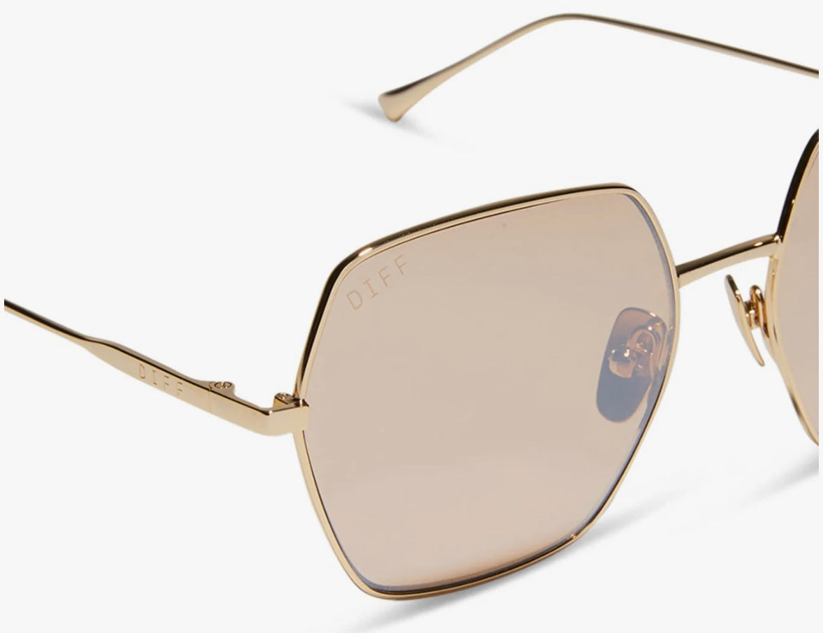 Diff Harlowe Gold Honey Crystal Flash Sunglasses