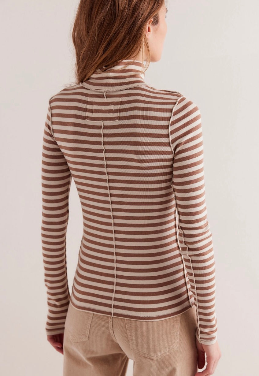 Good Good Stripe Turtleneck