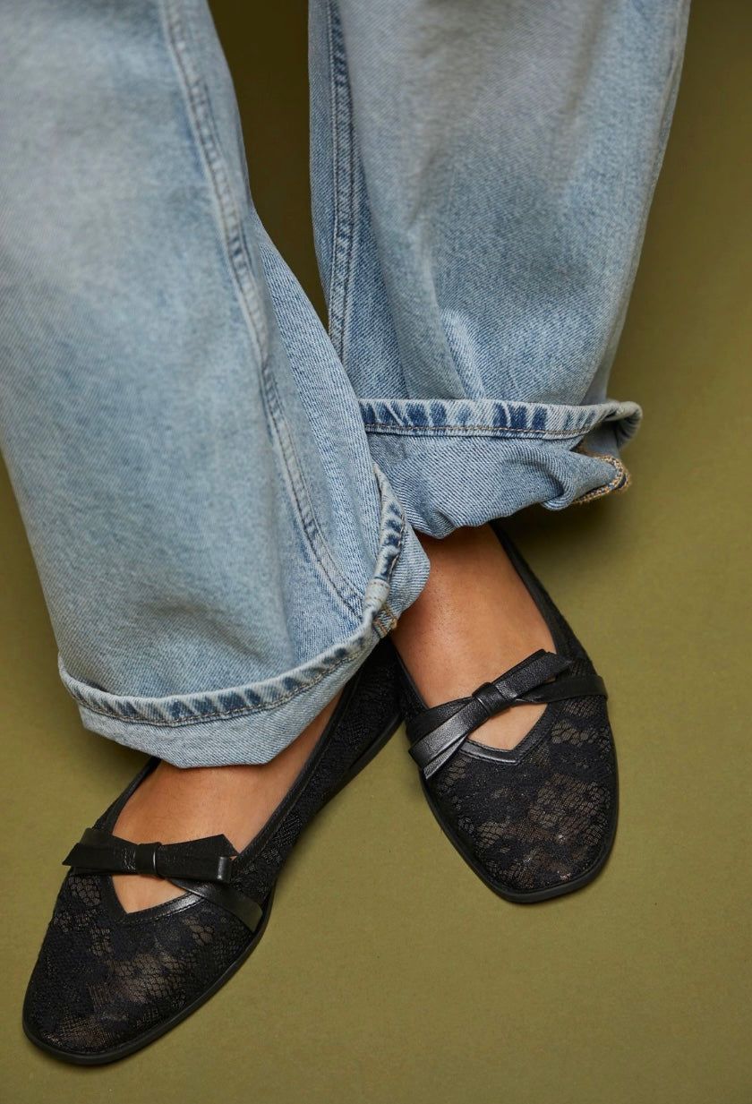 Free People Mesh Mania Bow Black Pattern Flats