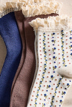 Rose Bud Waffle Knit Socks
