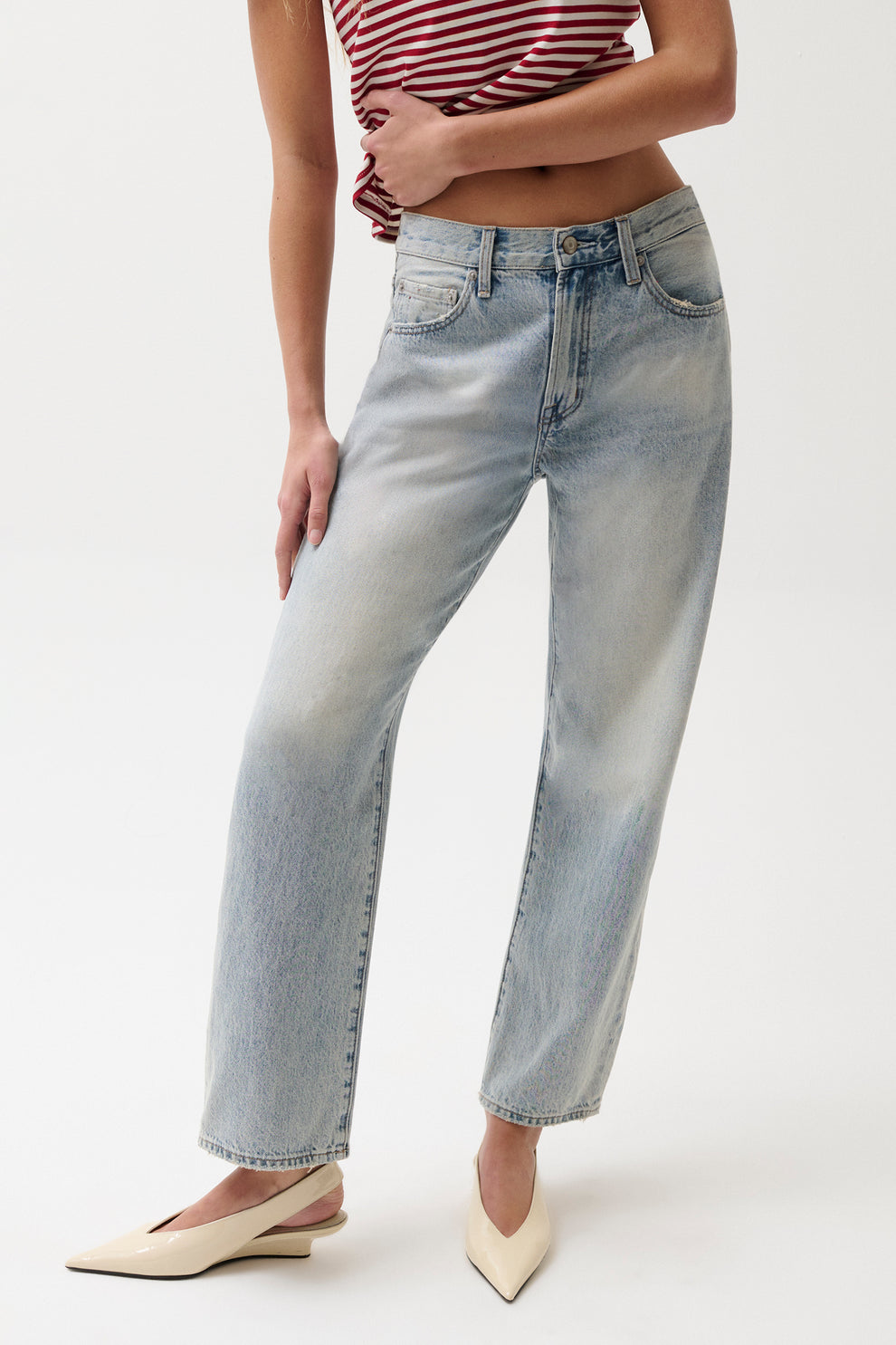 Lexi Mid Rise Bowed Straight Leg Jeans – Bowie Wash
