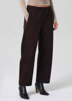 Freya Barrel Sweatpant in Chocolate