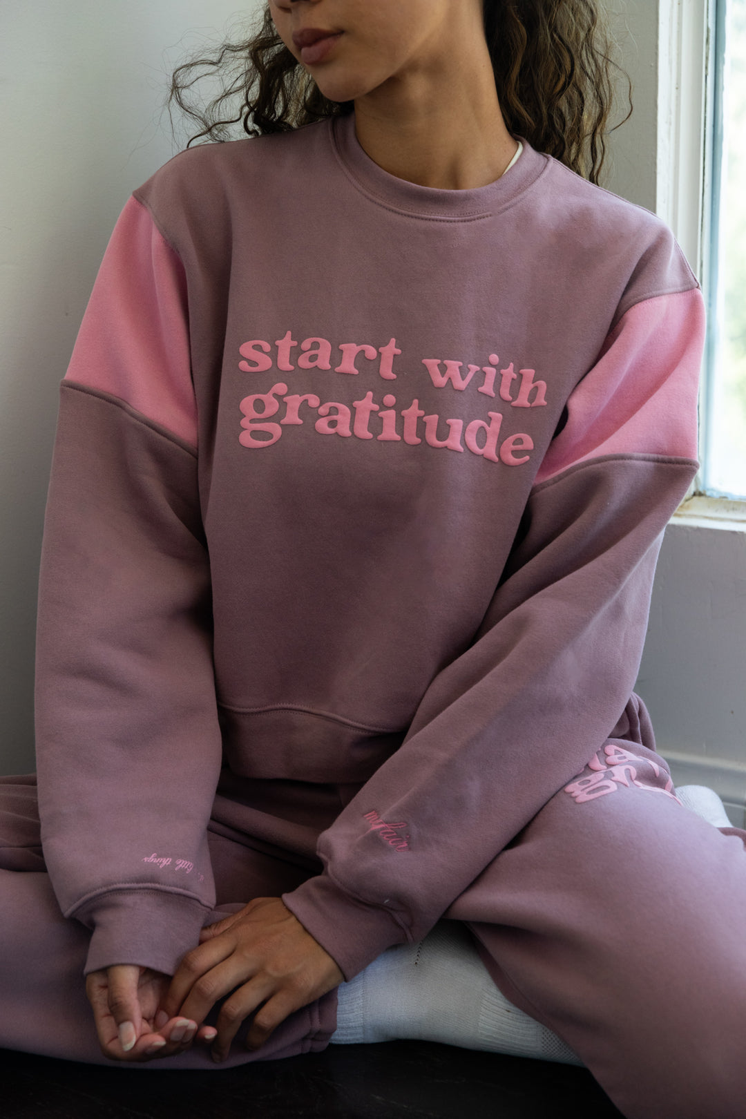 What Are You Grateful For  Crewneck