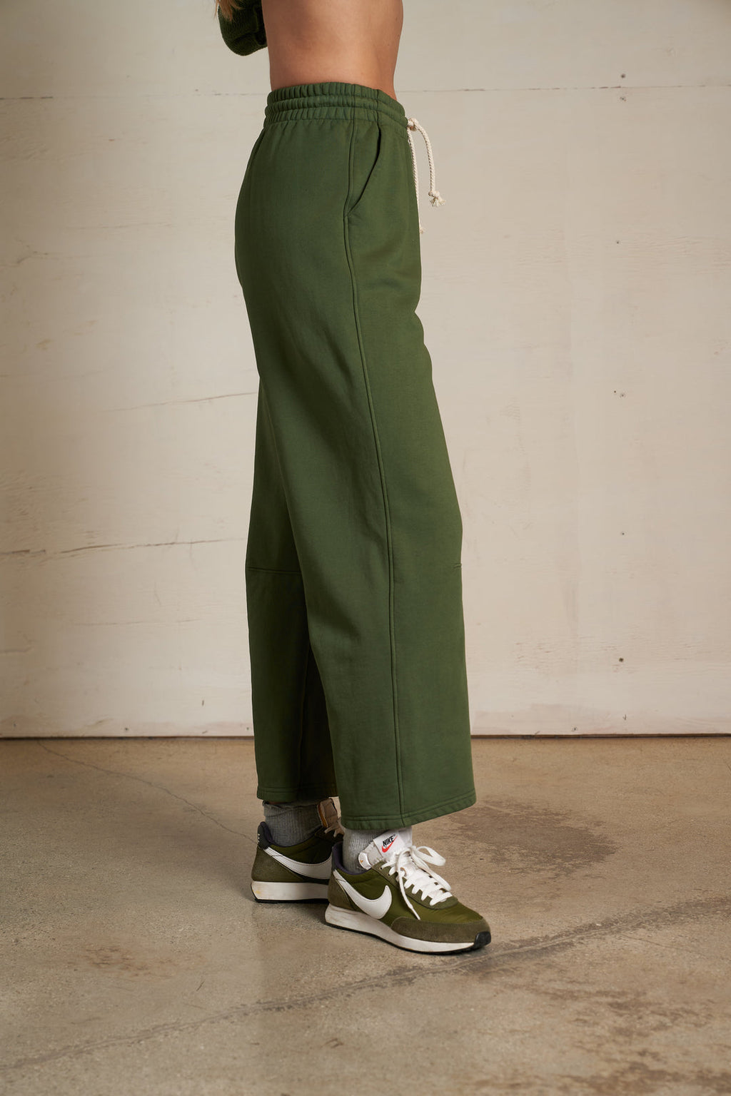 Fallon Fern Barrel Sweatpant