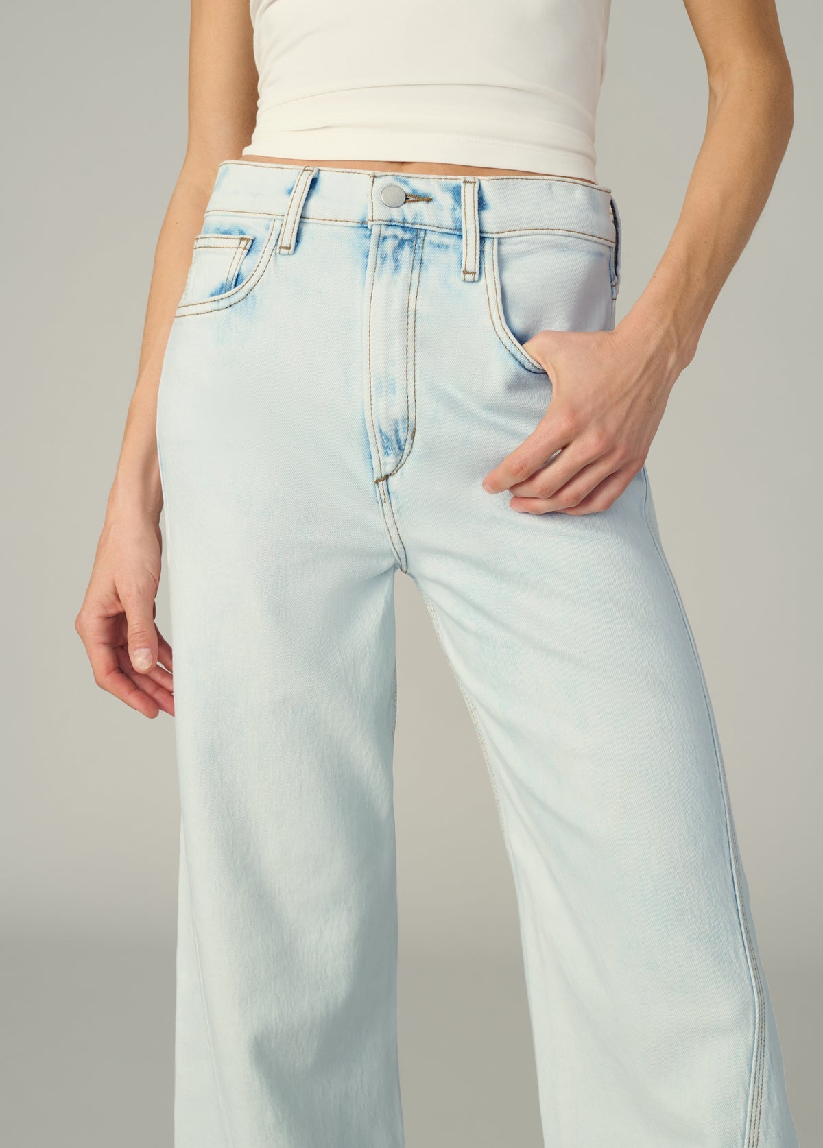 Twisted Mia Ankle Raw Hem