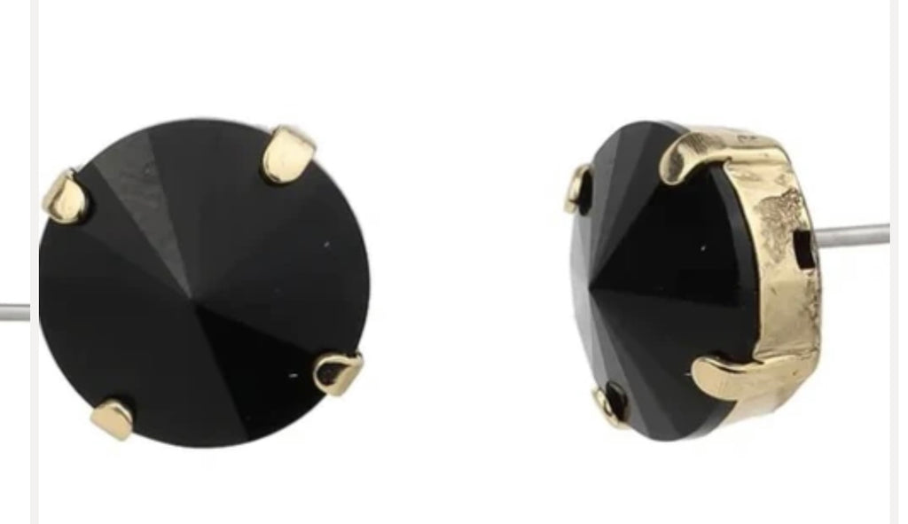 Oakland Studs In Black