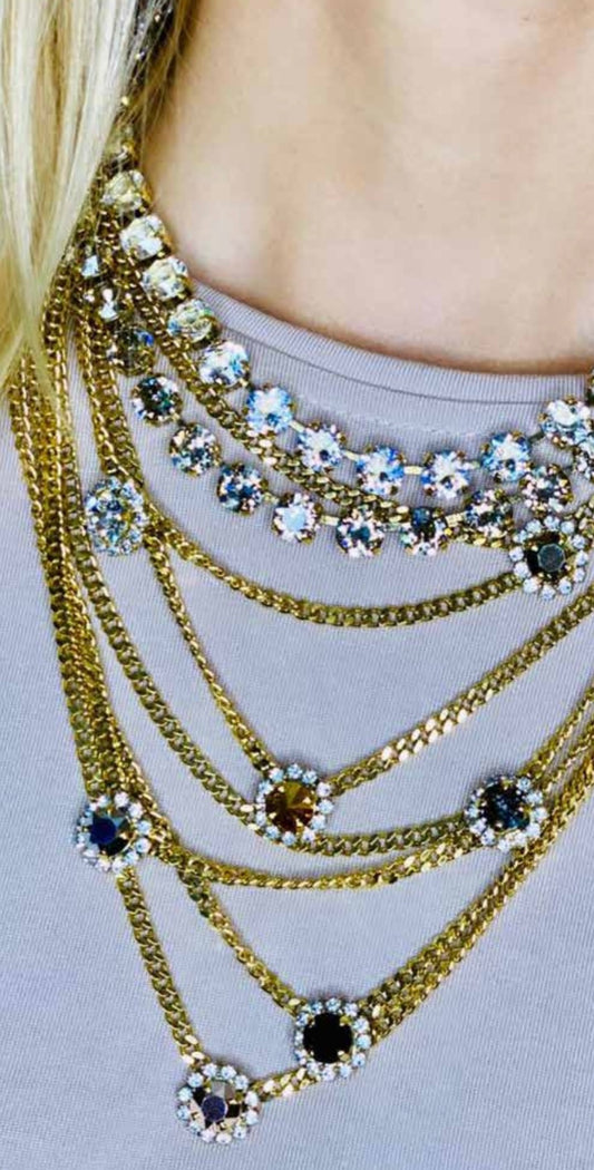 Antique Gold Neck Mess Metallic Necklace