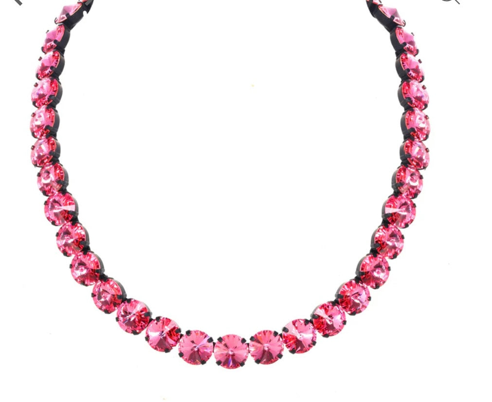 Anais Necklace in Smutt