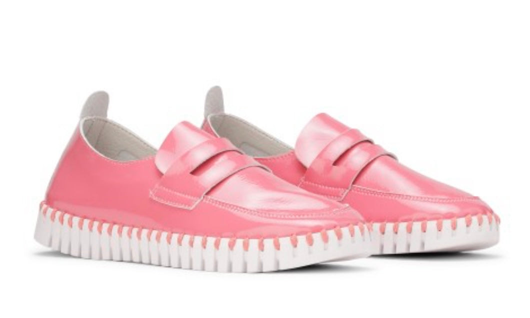 Soft Rose Patent Leather Slip On Sneaker